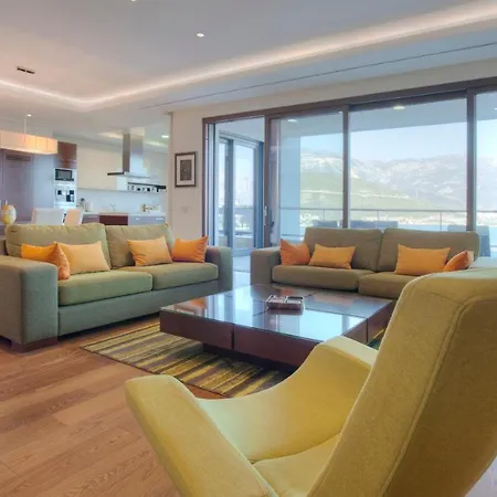 Alexandar Montenegro Luxury & * Budva