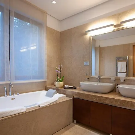 Alexandar Montenegro Luxury & Апартаменты *