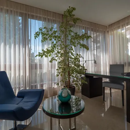 Alexandar Montenegro Luxury & * Будва