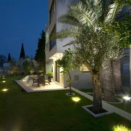 Alexandar Montenegro Luxury & Апартаменты *